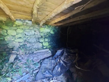 Moradia para Venda em Calheta de Nesquim