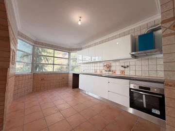 Apartamento T3 para Venda em Algueirão-Mem Martins