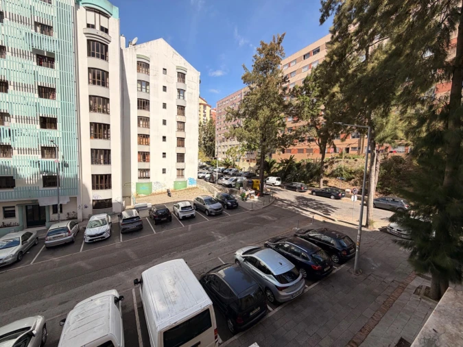 Apartamento T3 para Venda em Algueirão-Mem Martins Foto 32