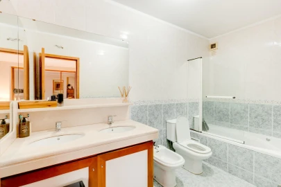 Apartamento T3 para Venda em Cidade da Maia