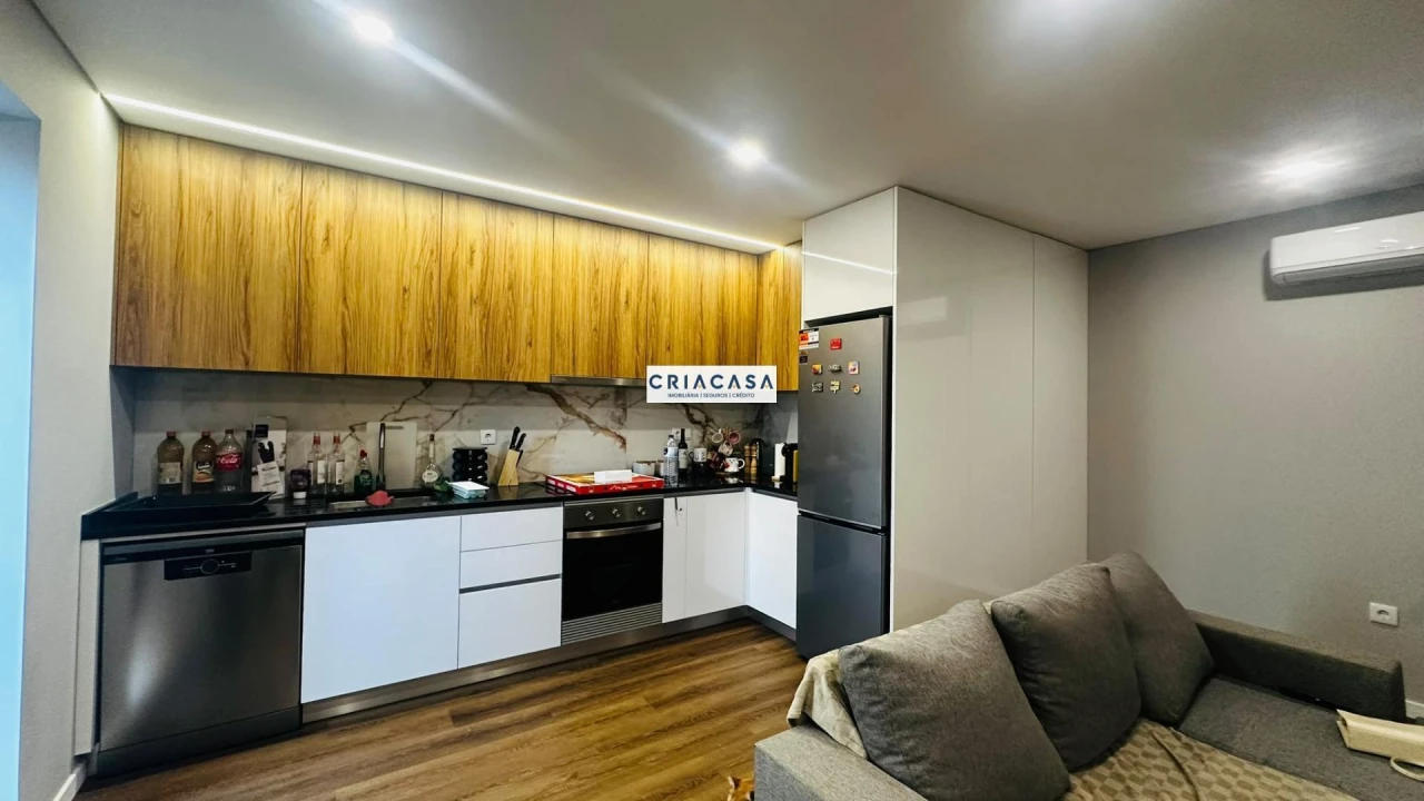 Apartamento T1 para Venda em Viseu Foto 10
