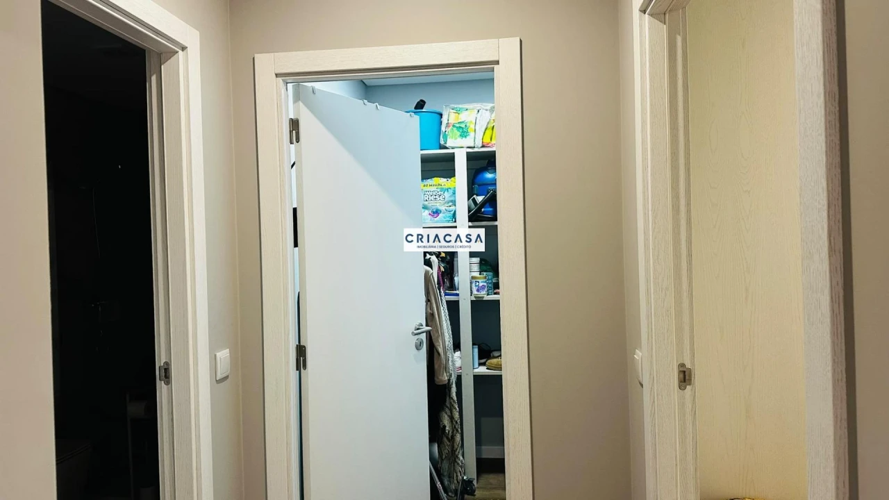 Apartamento T1 para Venda em Viseu Foto 14