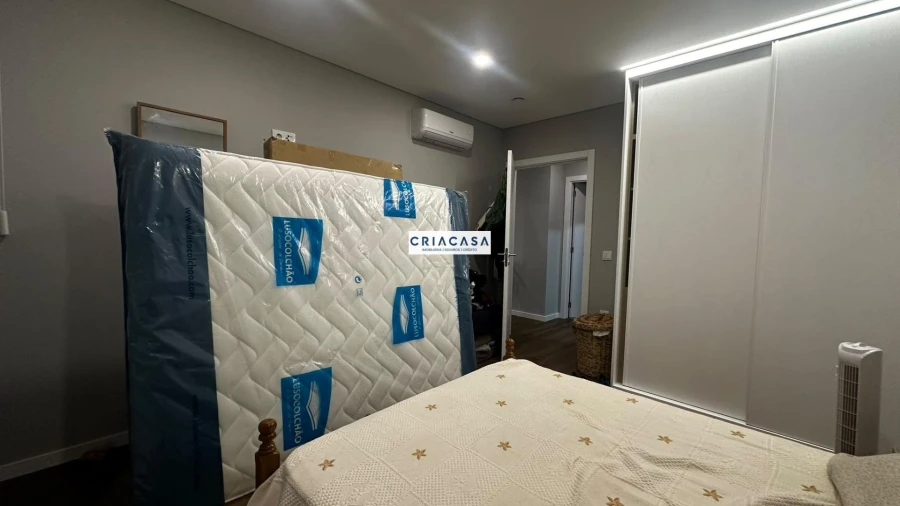 Apartamento T1 para Venda em Viseu Foto 16