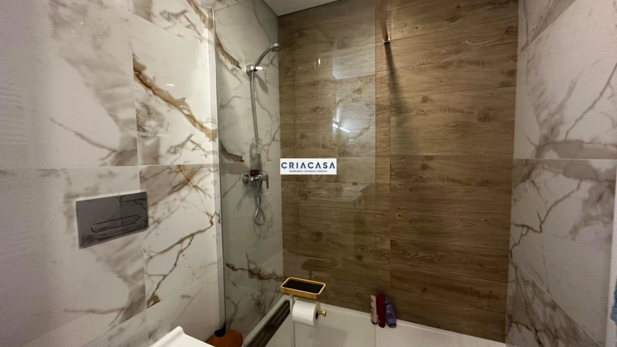 Apartamento T1 para Venda em Viseu Foto 20