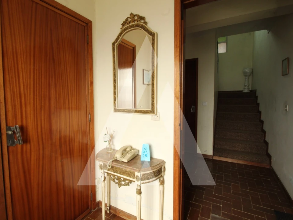 Moradia T4 para Venda em Recardães e Espinhel Foto 5
