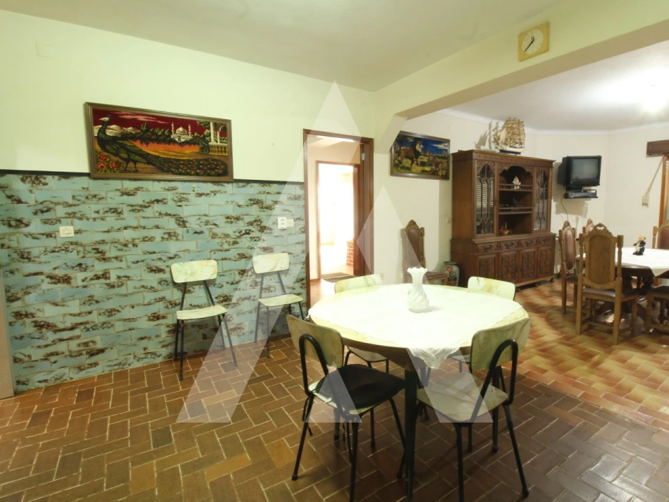 Moradia T4 para Venda em Recardães e Espinhel Foto 15