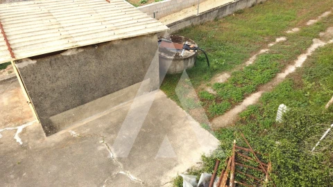 Moradia T4 para Venda em Recardães e Espinhel