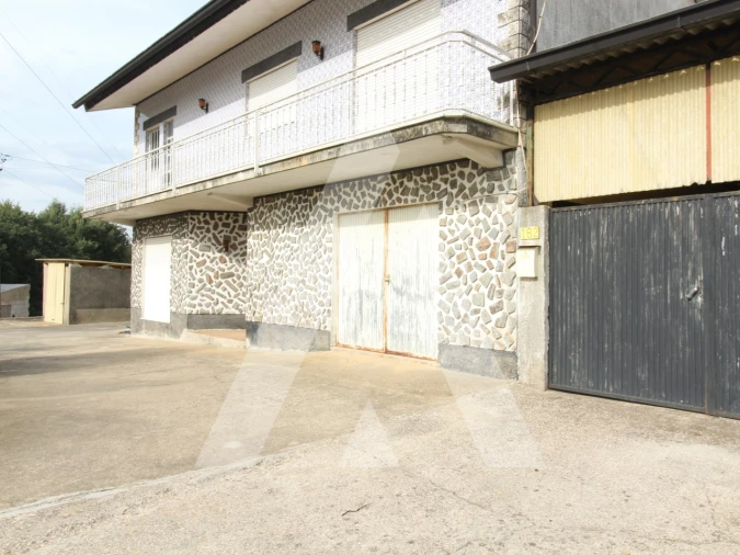 Moradia T4 para Venda em Recardães e Espinhel Foto 2