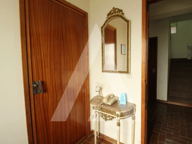 Moradia T4 para Venda em Recardães e Espinhel Foto 6