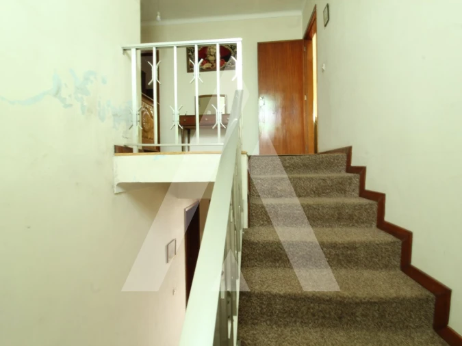 Moradia T4 para Venda em Recardães e Espinhel Foto 17