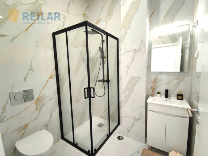 Apartamento T2 para Venda em São Vicente Foto 4