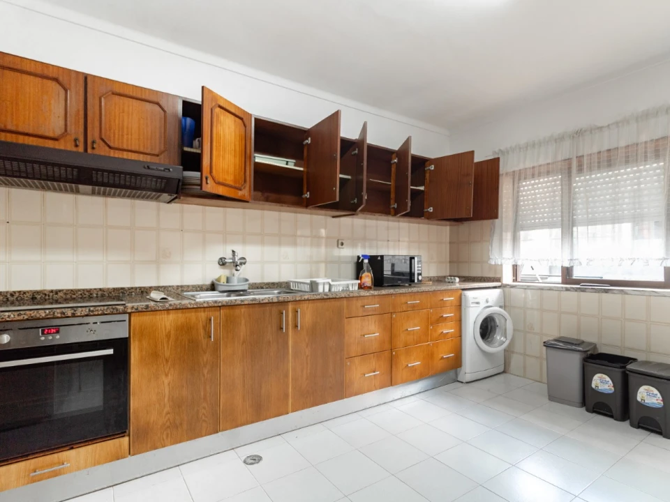 Apartamento T3 para Venda em São Martinho do Bispo e Ribeira de Frades Foto 11