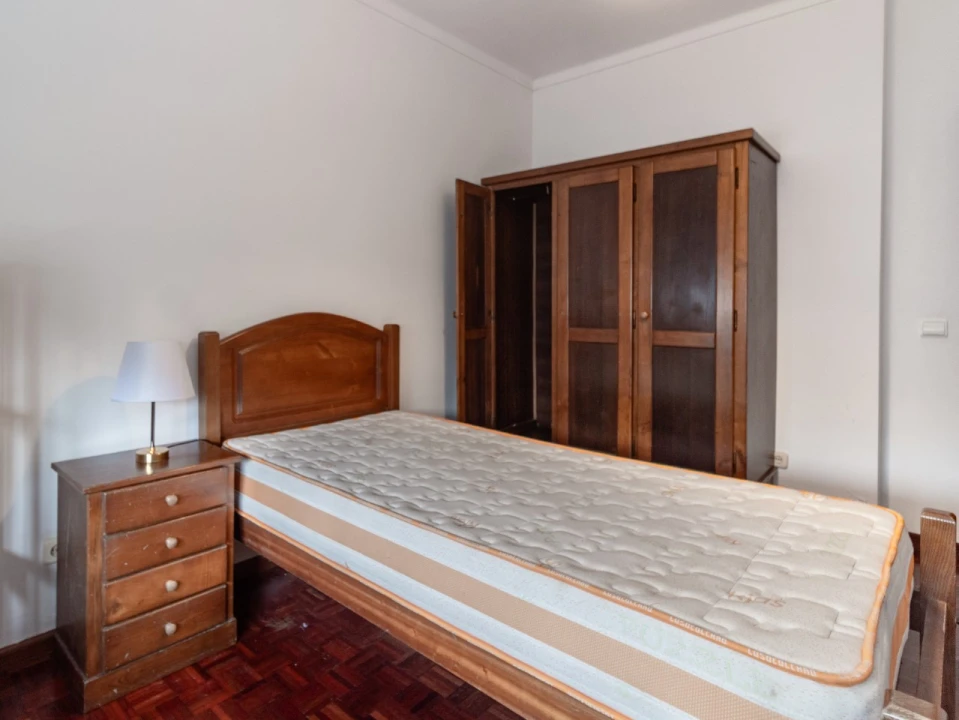 Apartamento T3 para Venda em São Martinho do Bispo e Ribeira de Frades Foto 14