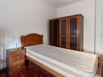Apartamento T3 para Venda em São Martinho do Bispo e Ribeira de Frades
