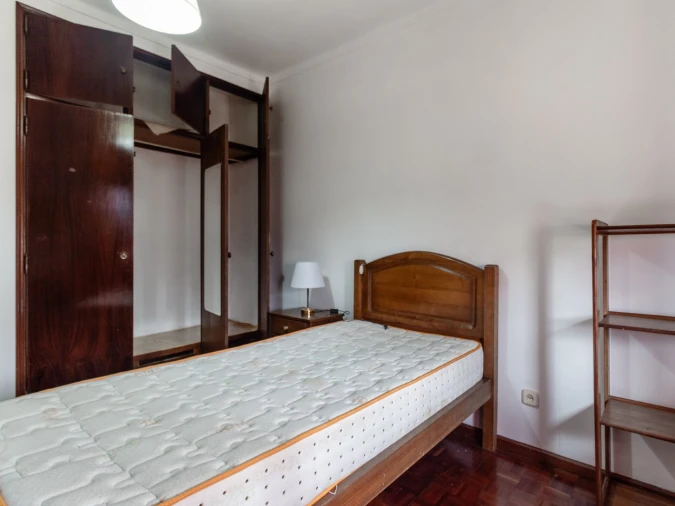 Apartamento T3 para Venda em São Martinho do Bispo e Ribeira de Frades Foto 7