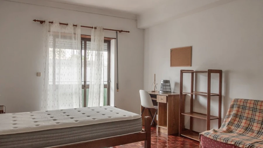 Apartamento T3 para Venda em São Martinho do Bispo e Ribeira de Frades