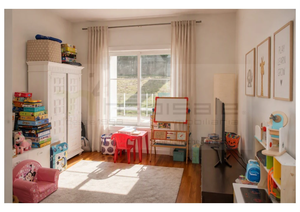 Apartamento T3 para Venda em São Domingos de Rana Foto 15