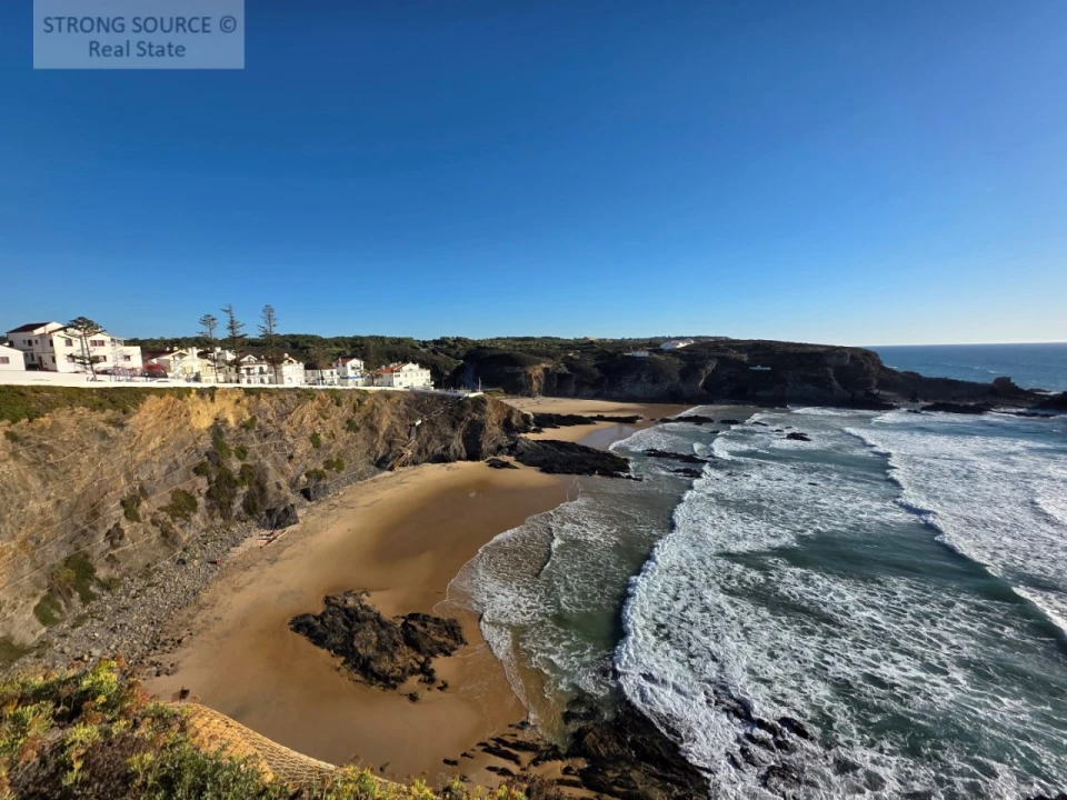 Quinta T3 para Venda em São Teotónio Foto 33
