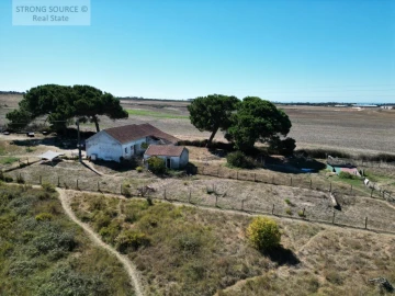 Quinta T3 para Venda em São Teotónio