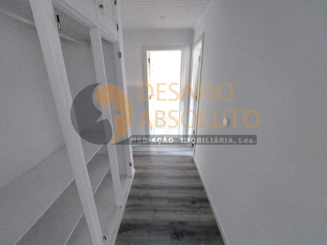 Apartamento T3 para Venda em Quinta do Conde Foto 13