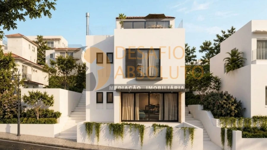 Moradia T3 para Venda em Sesimbra (Santiago)