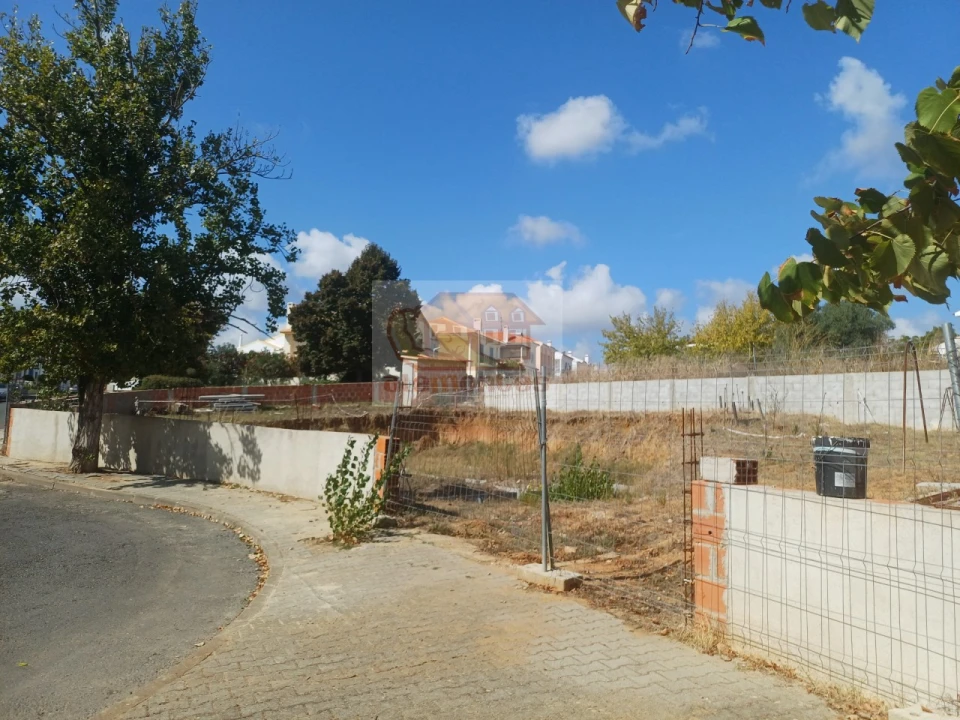 Terreno para Venda em Grândola e Santa Margarida da Serra Foto 1