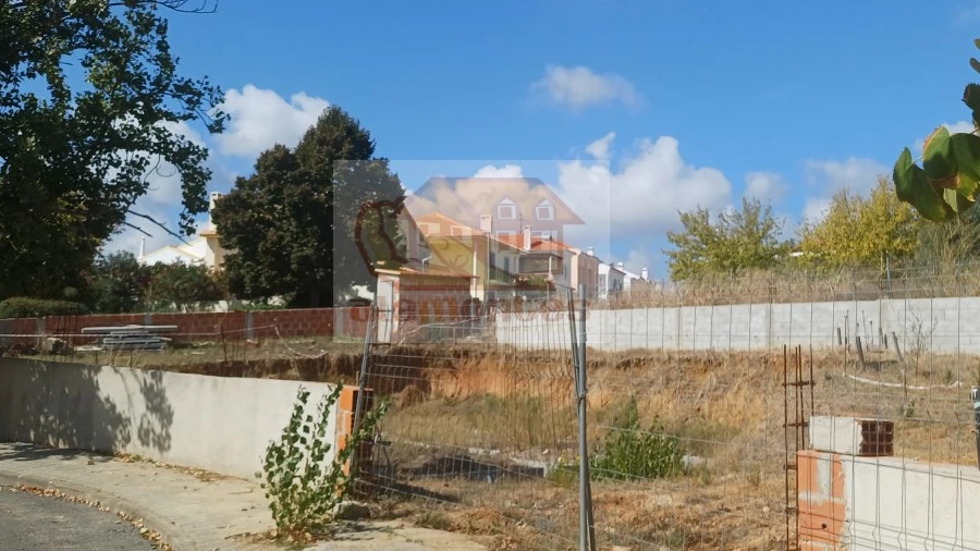 Terreno para Venda em Grândola e Santa Margarida da Serra