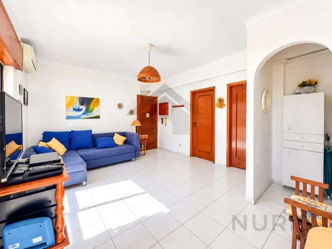 Apartamento T1 para Venda em Portimão Foto 2