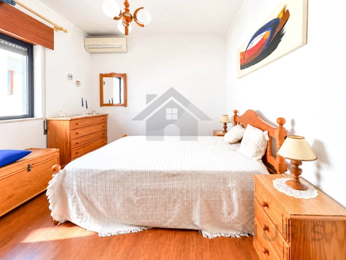 Apartamento T1 para Venda em Portimão Foto 12