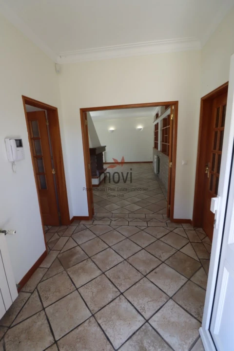 Moradia T4 para Venda em Sesimbra (Castelo)