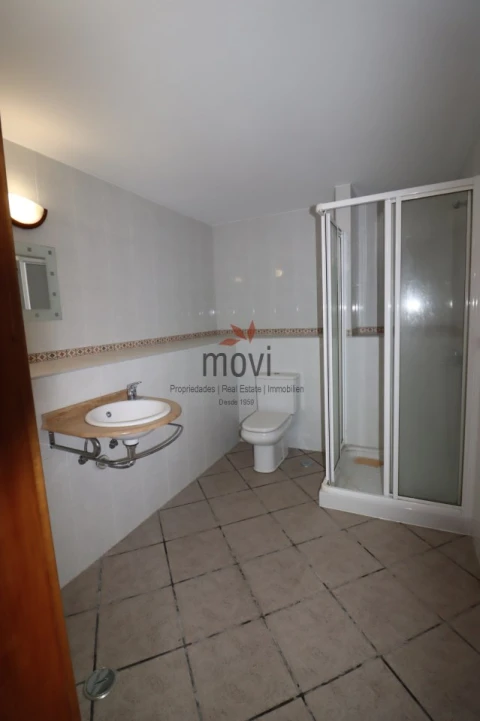 Moradia T4 para Venda em Sesimbra (Castelo)