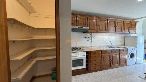 Apartamento T3 para Venda em São Vicente (Braga)