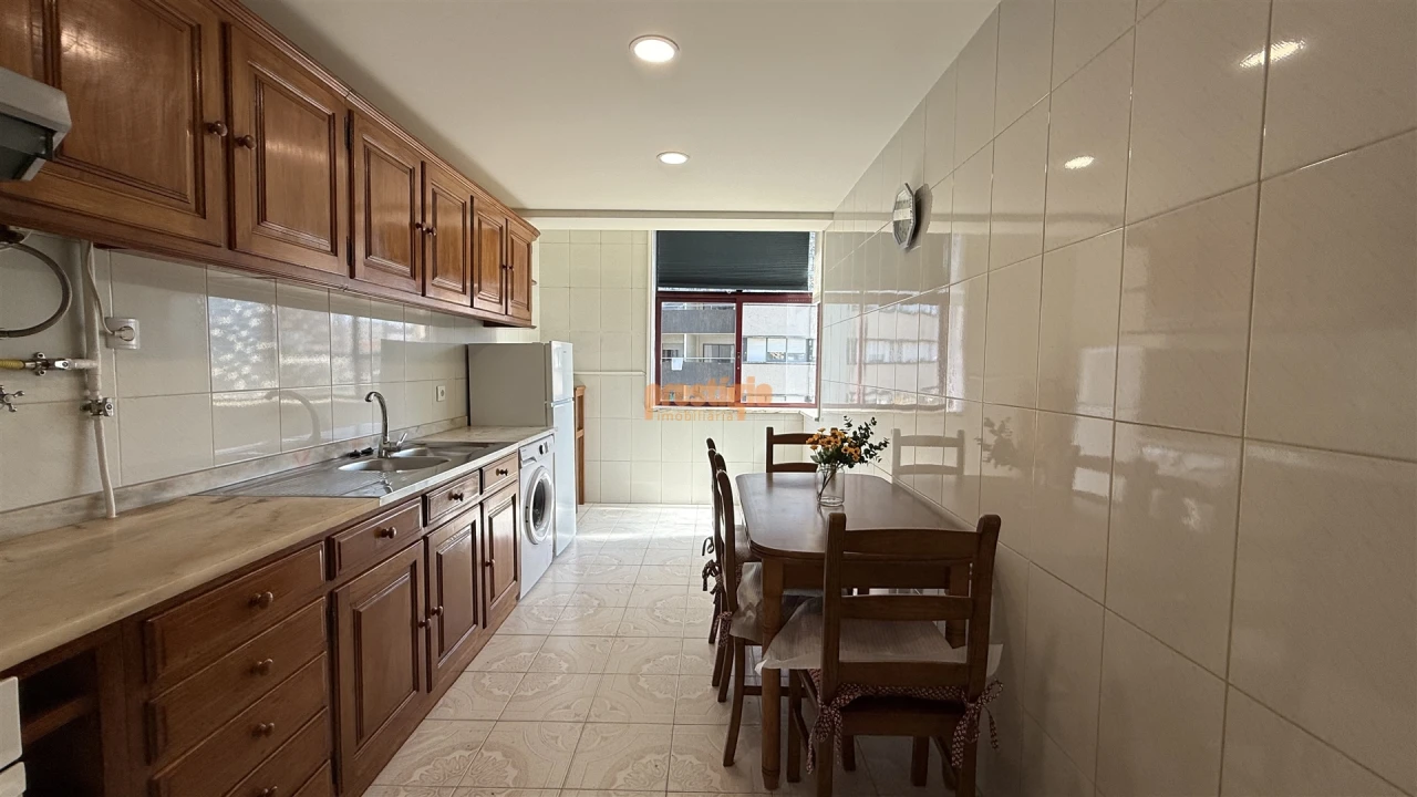 Apartamento T3 para Venda em São Vicente (Braga) Foto 12