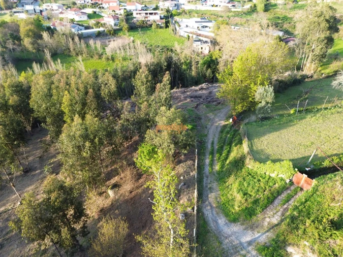 Terreno para Venda em Nogueiró e Tenões Foto 24