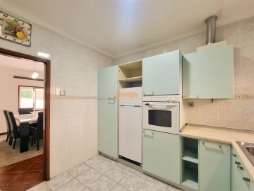 Moradia T3 para Venda em Real, Dume e Semelhe