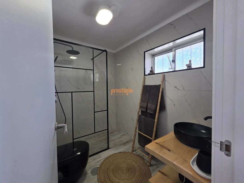 Apartamento T0 para Venda em Afife Foto 4