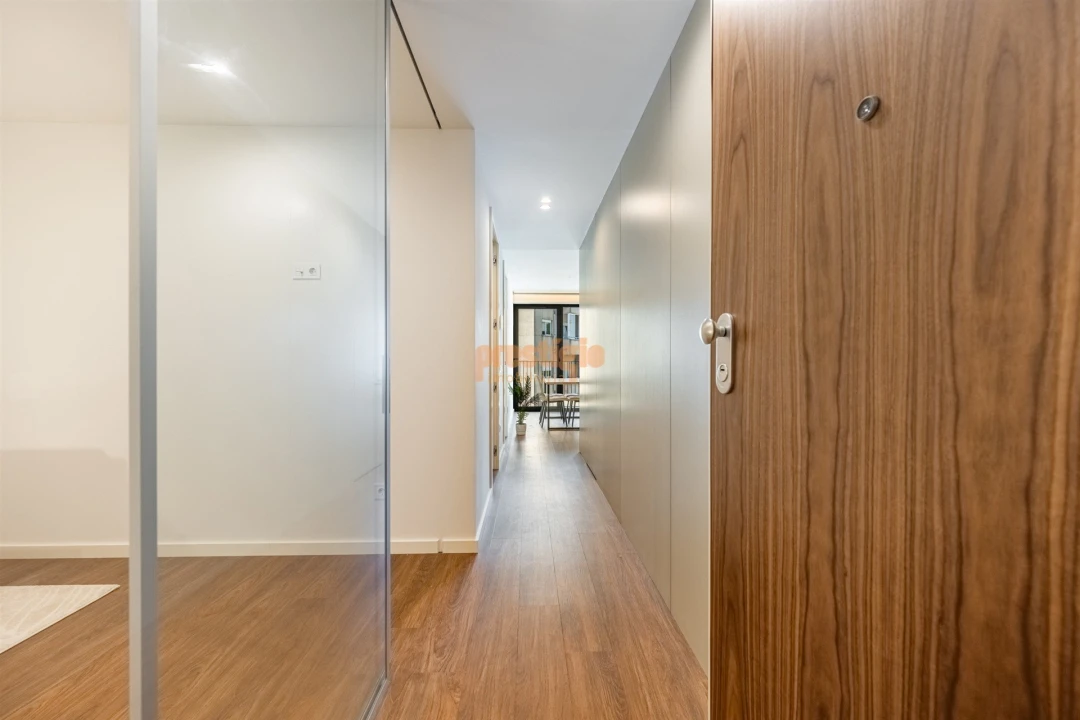 Apartamento T1 para Venda em Braga (Maximinos, Sé e Cividade) Foto 4
