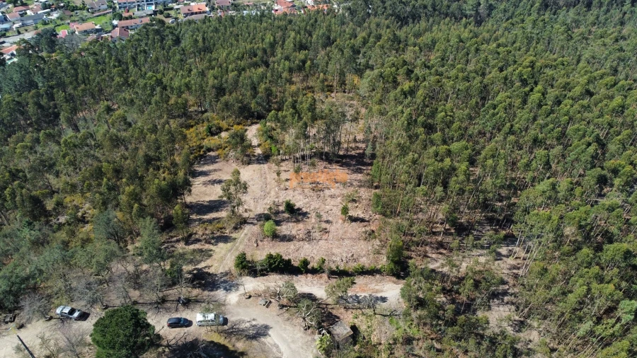 Terreno para Venda em Mire de Tibães