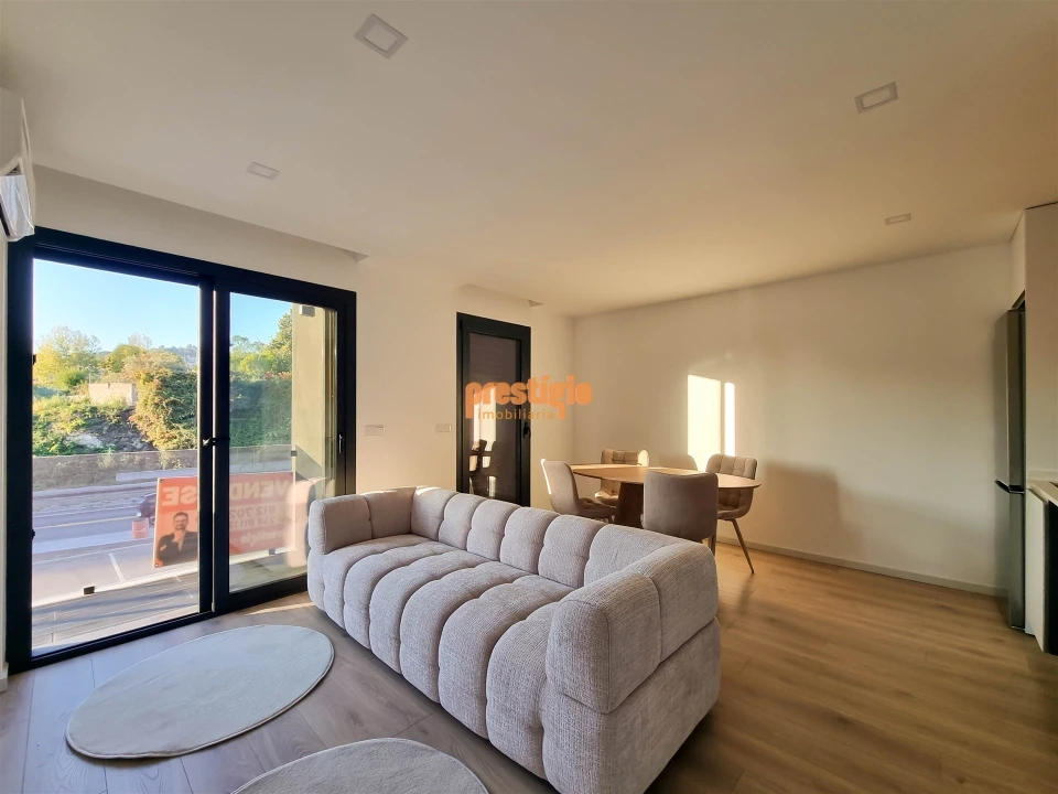 Apartamento T1 para Venda em Este (São Pedro e São Mamede) Foto 3
