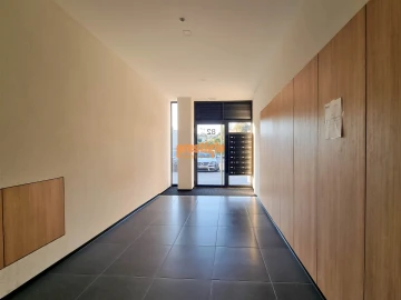 Apartamento T1 para Venda em Este (São Pedro e São Mamede)