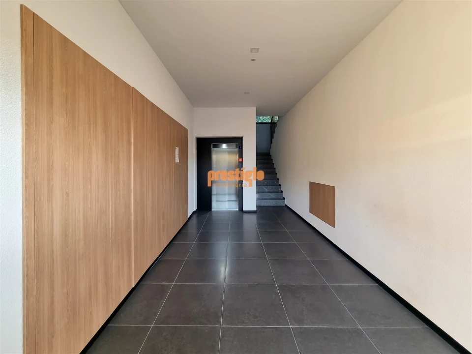 Apartamento T1 para Venda em Este (São Pedro e São Mamede) Foto 2