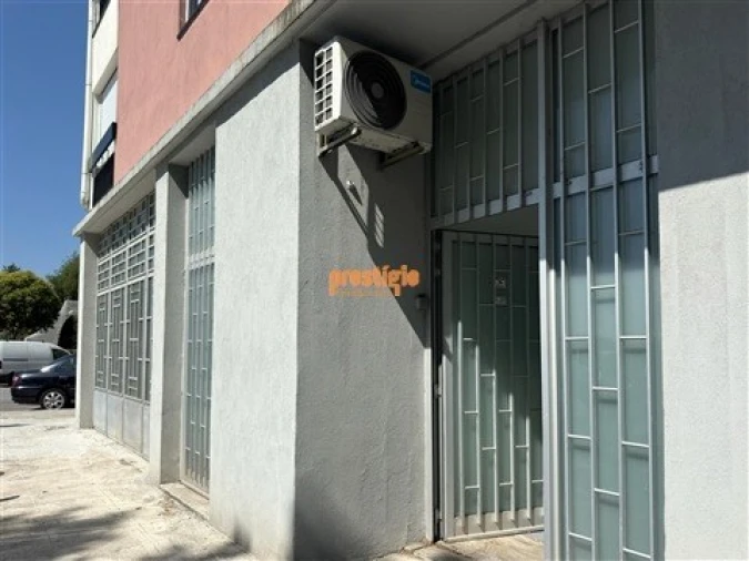 Armazém para Venda em Braga (Maximinos, Sé e Cividade) Foto 10