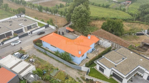 Moradia T3 para Venda em Celeirós, Aveleda e Vimieiro