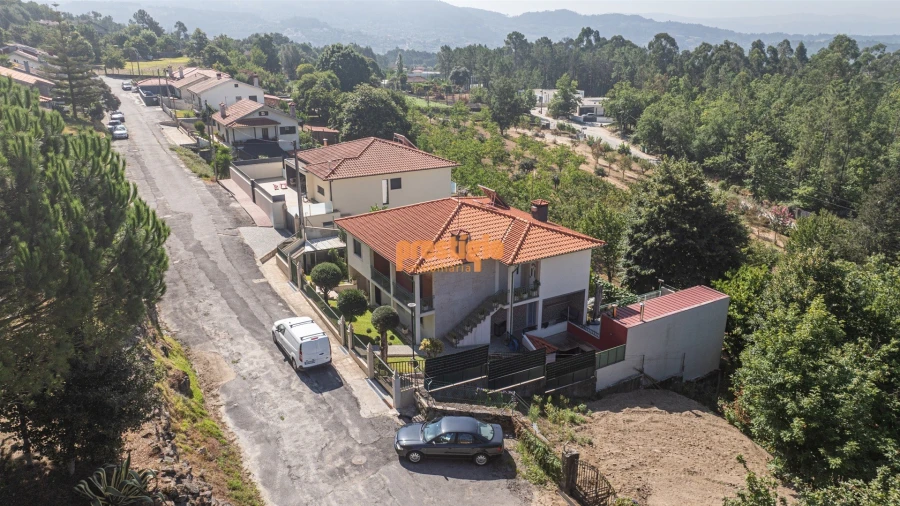Moradia T4 para Venda em Ponte Foto 42