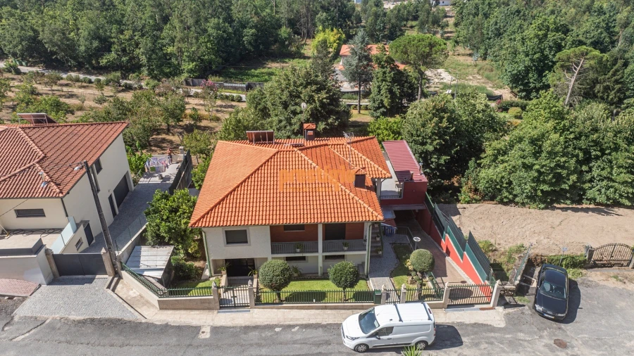 Moradia T4 para Venda em Ponte
