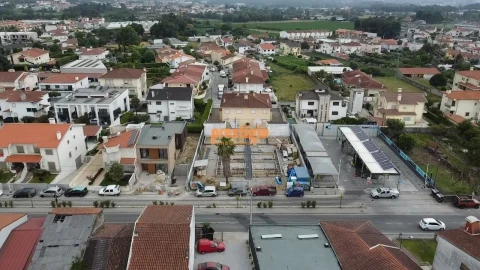 Moradia T3 para Venda em Merelim (São Pedro) e Frossos