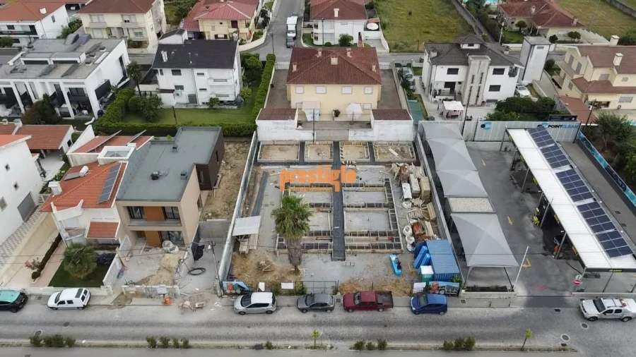 Moradia T3 para Venda em Merelim (São Pedro) e Frossos Foto 24