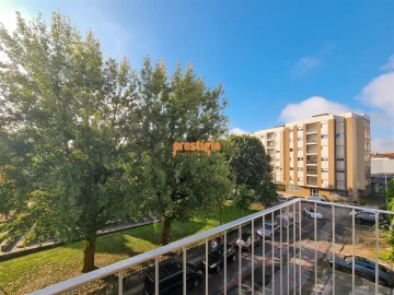 Apartamento T2 para Venda em São Vitor (Braga)