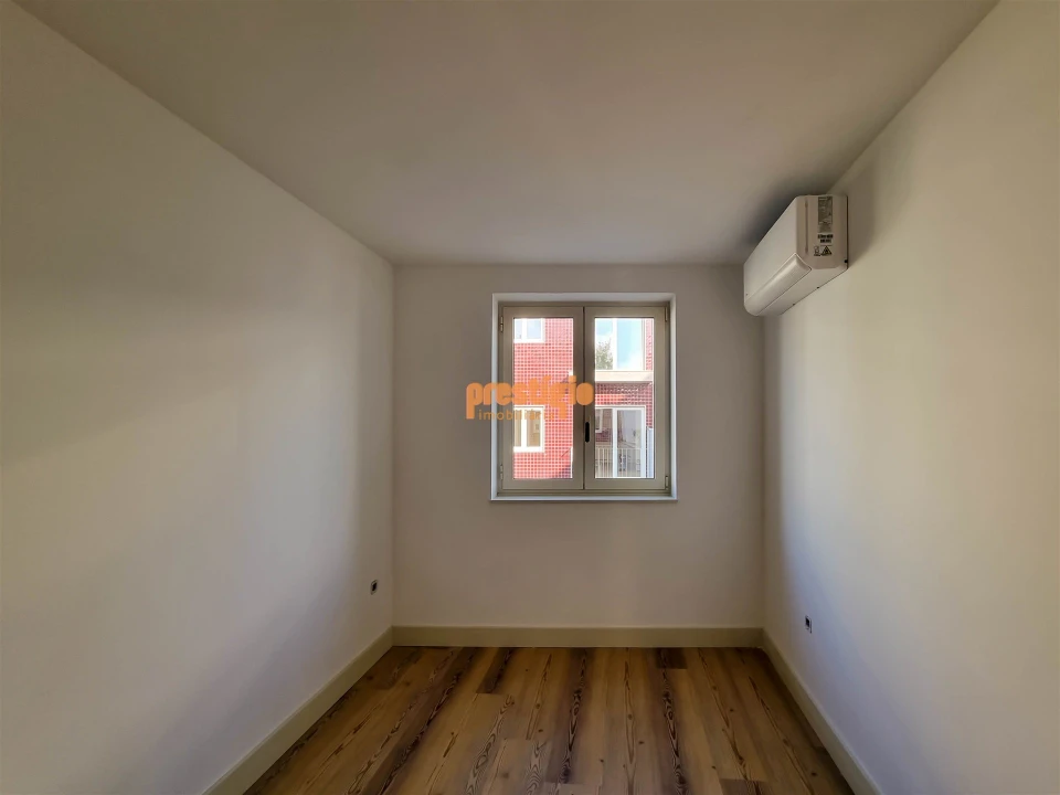 Apartamento T2 para Venda em São Vitor (Braga) Foto 6