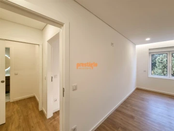 Apartamento T2 para Venda em São Vitor (Braga)